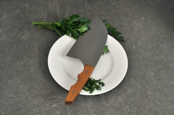 Neu Vege Cleaver 180 - Matai & Black G10 - Image 5